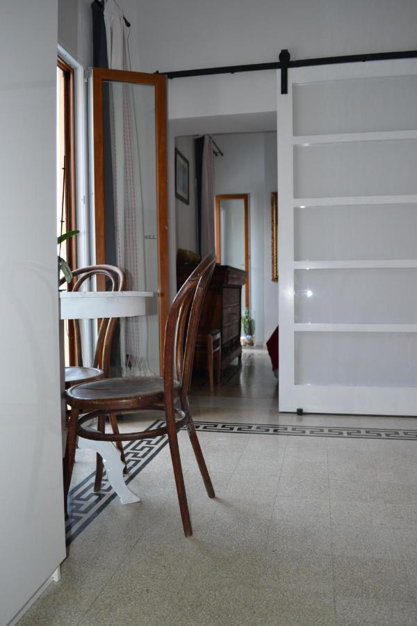 B&B Charming House 살레르노 외부 사진